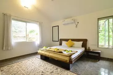Cherilyn Monta Resort