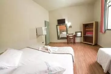 ホテル Pousada E Chalés Arco íris