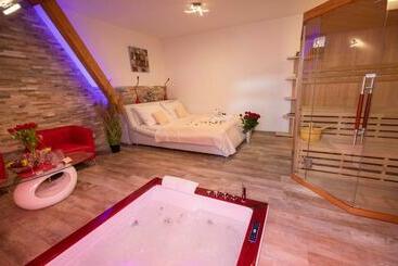 Romantický Wellness Suite Hotel Heinz