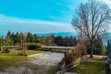 펜션 Casa Ekharle   Affittacamere