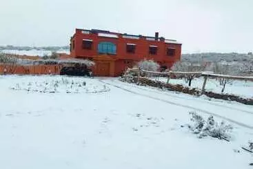 Majatalo Titrite De L'atlas