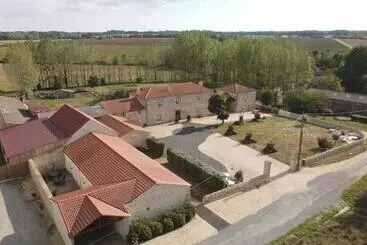 Aamiaismajoitus (B&B) Le Logis Du Château