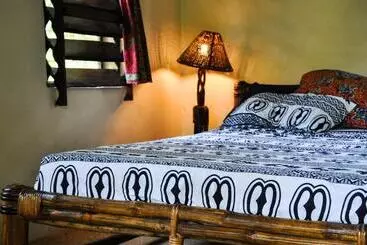 Hotel Ankobra Beach Resort