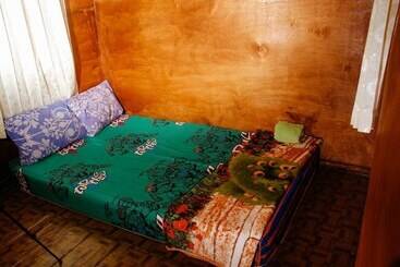 Bed and Breakfast Nyuh Bengkok Tree House