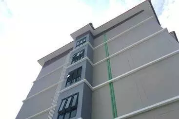 Otel Sutharnlai Apartment