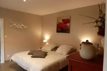 ベッドアンドブレックファースト Chambres D Hôtes Les Coquelicots