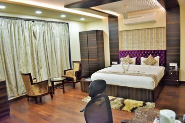 Hotel Silver Arcade Premier, Malda, Wb