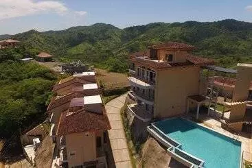 Hotelli Corona Del Mar
