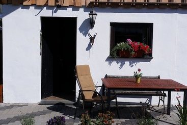 بيت ريفى Ferienhaus Zum Jägerstübchen