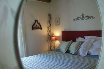 مبيت وإفطار Moulin De La Croix