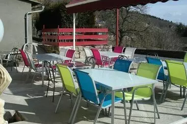 Hotelli La Baraque De Chastel