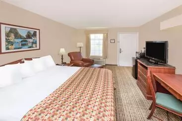 فندق Baymont Inn & Suites By Wyndham Grenada