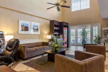 فندق Quality Inn Laurinburg