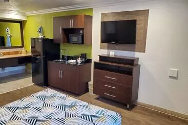 Otel Studio 6national City, Ca  Naval Base San Diego