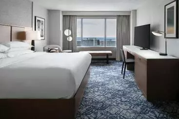 Sheraton Overland Park Hotel At The Convention Center