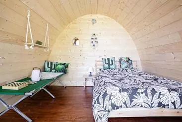 Bed and Breakfast Monchateau étoilé, Hébergement Insolite Avec Spa