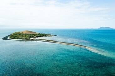 酒店 Camp Island Lodge