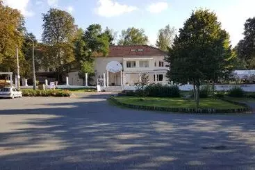 Aamiaismajoitus (B&B) L Odyssée Villa Iloa