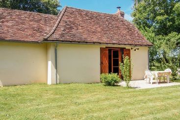 Charming Cottage With Garden, Barbecue, Garden Furniture