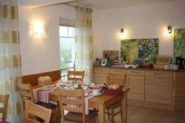 Majatalo Weingut Goeres