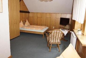 Pension Zum Froschkönig