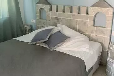 Fogadó Le Relais Du Chatel