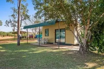 ホテル Aaok Lakes Resort And Caravan Park