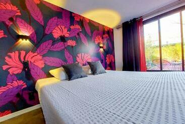 تختخواب و صبحانه Le Huis Clos