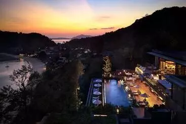 Hotel V Villas Phuket Mgallery