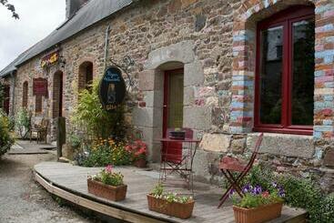 Kır Evi Bretagne Atypique, Dormir Dans Un Ancien Couvent