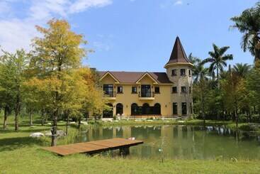 Bed and Breakfast Yun Shan Shui Castle 19