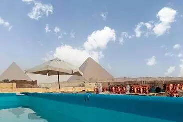 Pyramids Height Hotel & Pyramids Master Scene Rooftop