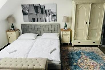 مبيت وإفطار Palkonyha Panzió Speiz