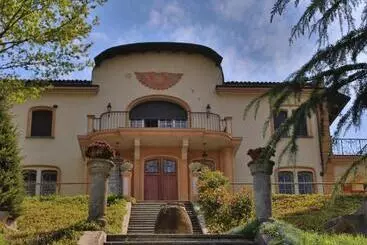 ベッドアンドブレックファースト Villa La Meridiana