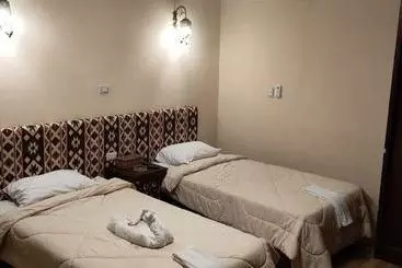 پانسیون Bedouin Pyramids Guest House