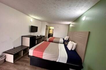 酒店 Briarstone Inn