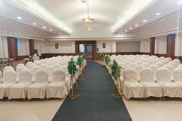 Hôtel Paray Residency