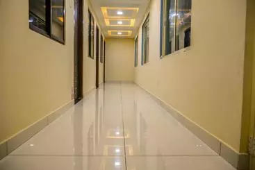 Hotel Pgr Thirunallar