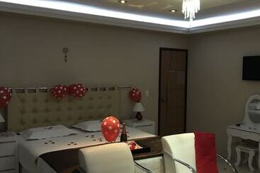 膳宿费 Homestay Taty Pousada