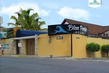 Hostel Hostal Blue Pacific