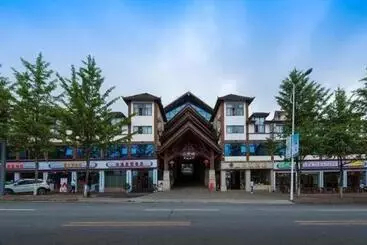 هتل Chongqing Xianyi Holiday