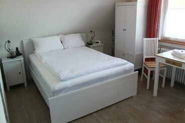 펜션 Café Pfaus Heidburg