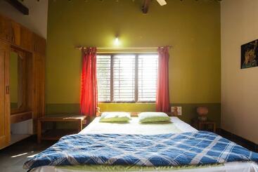 Pensão Hanchina Mane Home Stay