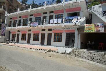 בית מלון כפרי Mrityunjaya Palace