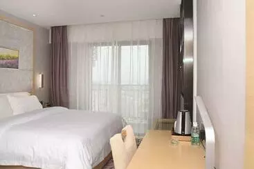 Lavande Hotel Zhanjiang Xuwen Tianrunhui