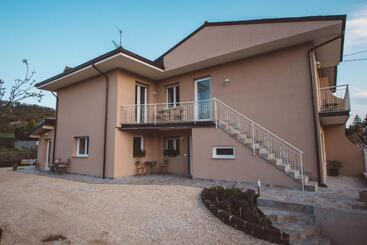 Majatalo Affitta Camere La Fenice Di Folli Lorella