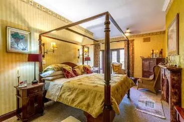 Majatalo Kilmorna Manor Guest House