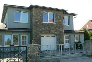 펜션 Penzion Kolonka