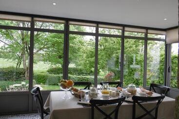 Bed and Breakfast La Maison De Marie, Au Coeur De La Campagne Avec Table D Hôtes Sur Réservation