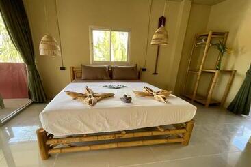 Resort Mythai Guesthouse